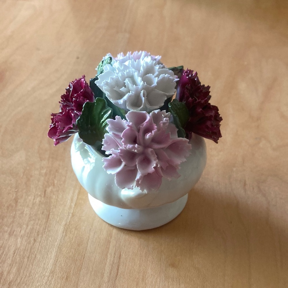 Vintage,Ainsley Fine Bone China, Floral Bouquet